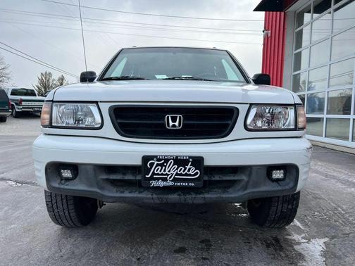 2000 Honda Passport EX Sport Utility 4D
