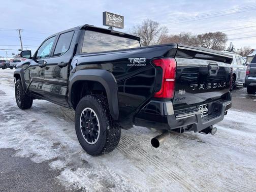 2024 Toyota Tacoma TRD Off Road