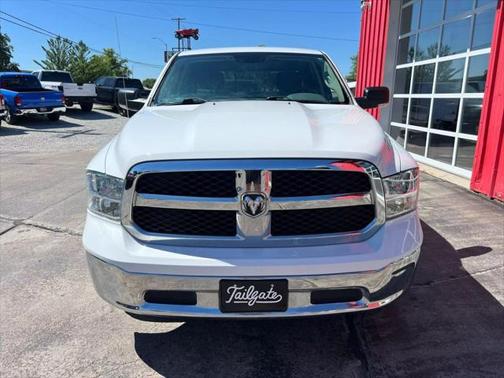2019 RAM 1500 SLT