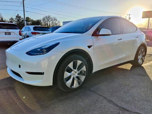 2023 Tesla Model Y Standard Sport Utility 4D