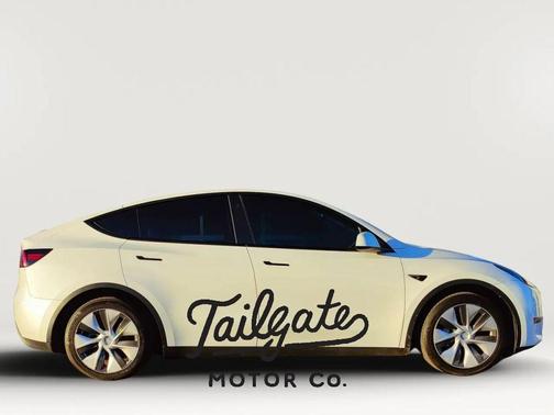 White 2023 Tesla Model Y Standard Sport Utility 4D