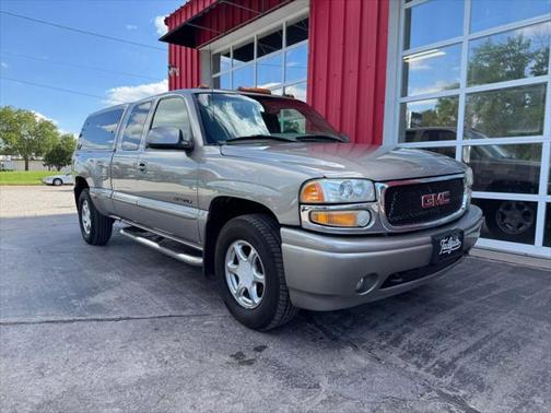 2002 GMC Sierra 1500 Denali Extended Cab