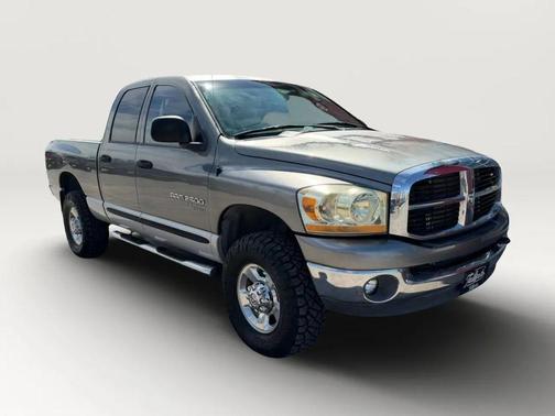 Gray 2006 Dodge Ram 2500 SLT Quad Cab