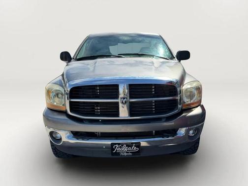 Gray 2006 Dodge Ram 2500 SLT Quad Cab