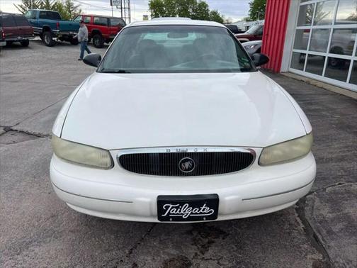 2003 Buick Century Sedan 4D