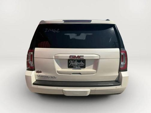 White 2015 GMC Yukon SLT