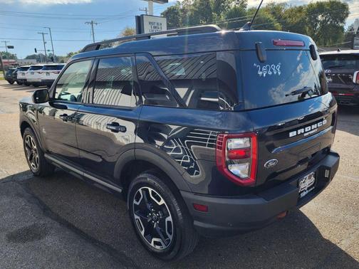 2021 Ford Bronco Sport Outer Banks Sport Utility 4D