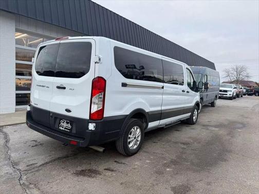 2021 Ford Transit-350 XLT
