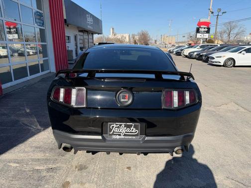 2012 Ford Mustang V6