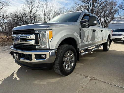 2017 Ford F-250 XLT