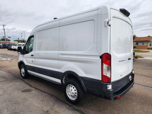 2023 Ford Transit-250 Base