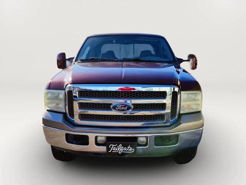 Maroon 2005 Ford F-350 Lariat