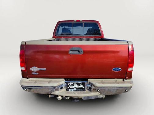 Maroon 2005 Ford F-350 Lariat