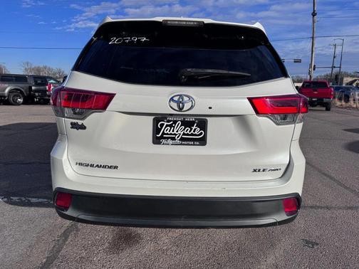 2019 Toyota Highlander XLE