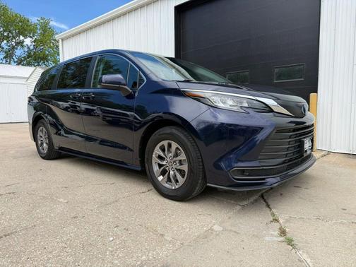Blue 2023 Toyota Sienna LE
