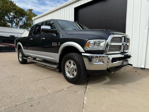 2013 RAM 2500 Laramie Pickup 4D 6 1/3 ft