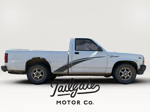 White 1996 Dodge Dakota Sport