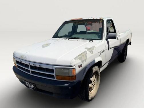 White 1996 Dodge Dakota Sport