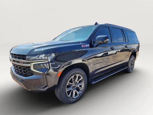 Black 2022 Chevrolet Suburban Z71 Sport Utility 4D
