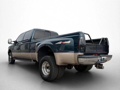 Green 1999 Ford F-350 Long Bed