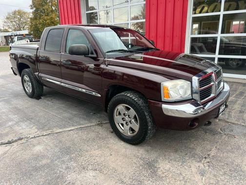 2005 Dodge Dakota Laramie Quad Cab