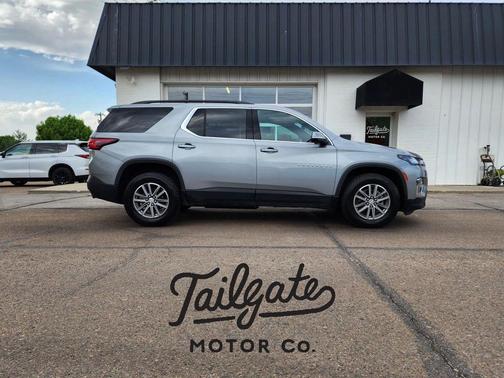Silver 2023 Chevrolet Traverse LT Cloth
