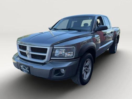 Gray 2010 Dodge Dakota Big Horn/Lone Star