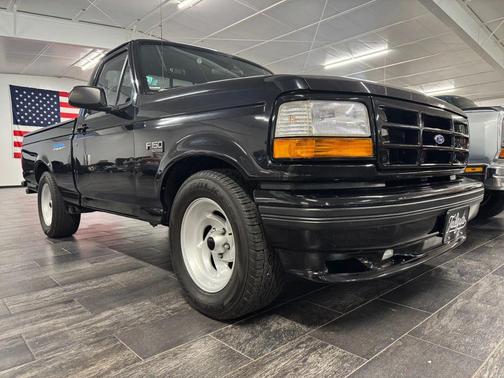 1993 Ford F-150 Lightning Short Bed