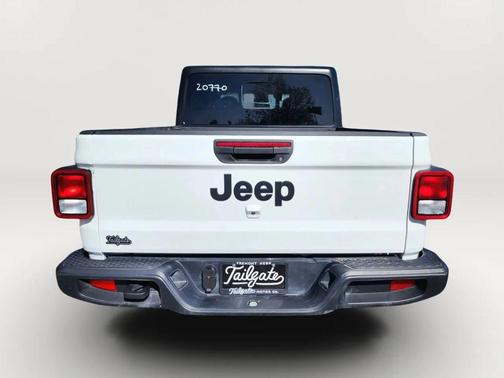 White 2025 Jeep Gladiator Sport S