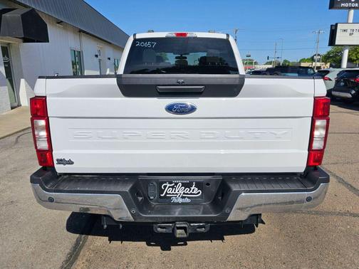 White 2022 Ford F-250 XLT