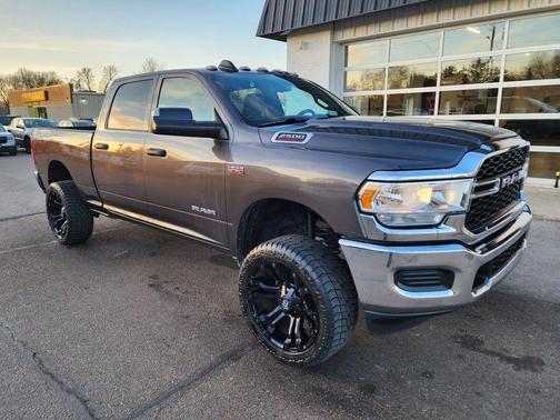 2021 RAM 2500 Tradesman Pickup 4D 6 1/3 ft