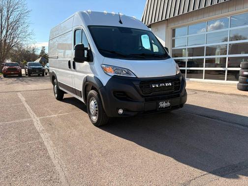 2025 RAM ProMaster 2500 Tradesman