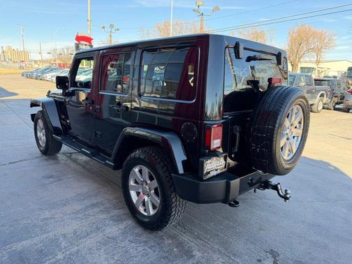 2016 Jeep Wrangler Unlimited Sahara