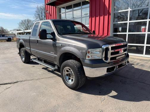 2005 Ford F-250 Lariat