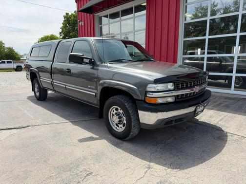Gray 2000 Chevrolet Silverado 2500 LS Extended Cab