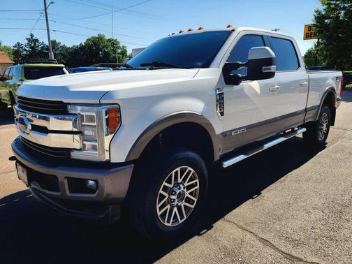 White 2018 Ford F-350 King Ranch