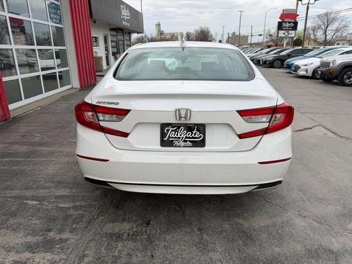 2019 Honda Accord LX Sedan 4D