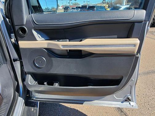 Silver 2023 Ford Expedition Limited Sport Utility 4D