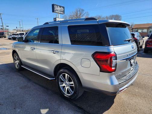 2023 Ford Expedition Limited Sport Utility 4D