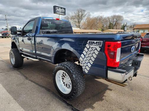 Blue 2017 Ford F-250 XL