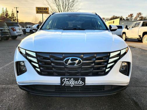 2024 Hyundai TUCSON SEL Sport Utility 4D