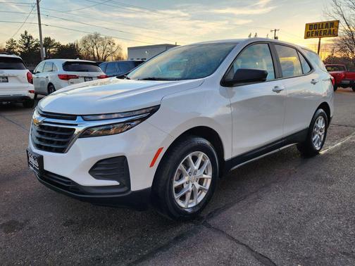 2022 Chevrolet Equinox LS