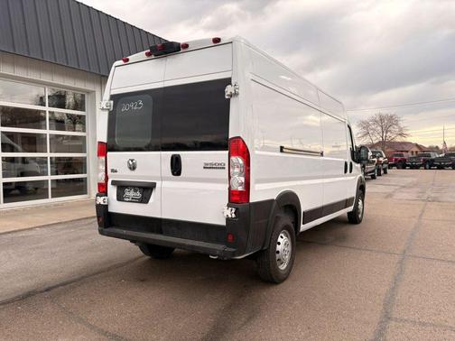 White 2023 RAM ProMaster 3500 High Roof