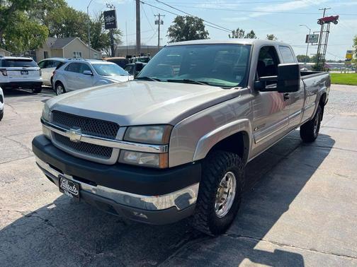 2004 Chevrolet Silverado 2500 LS H/D Extended Cab