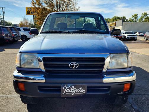 1999 Toyota Tacoma Base