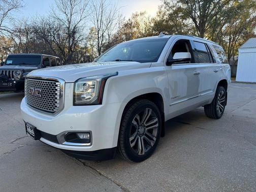 2017 GMC Yukon Denali