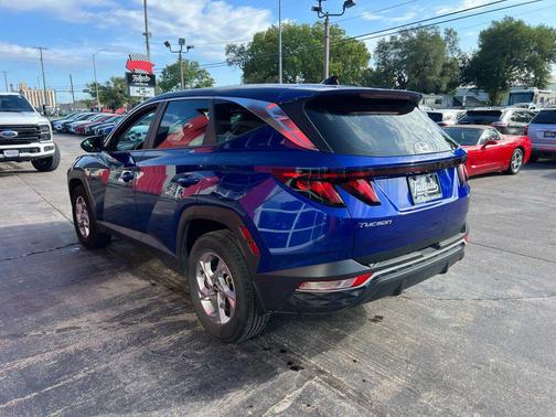 2023 Hyundai TUCSON SE Sport Utility 4D