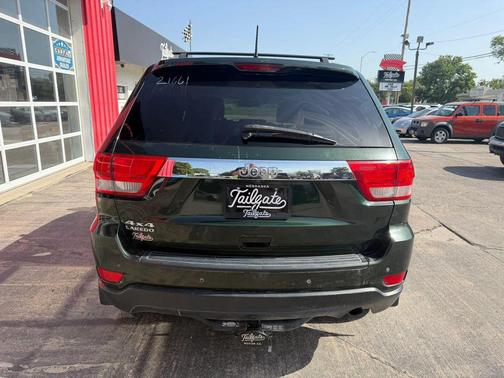 Green 2011 Jeep Grand Cherokee Laredo
