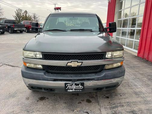 2002 Chevrolet Silverado 2500 LS H/D Extended Cab