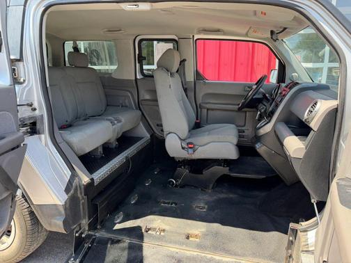 Silver 2011 Honda Element LX Sport Utility 4D